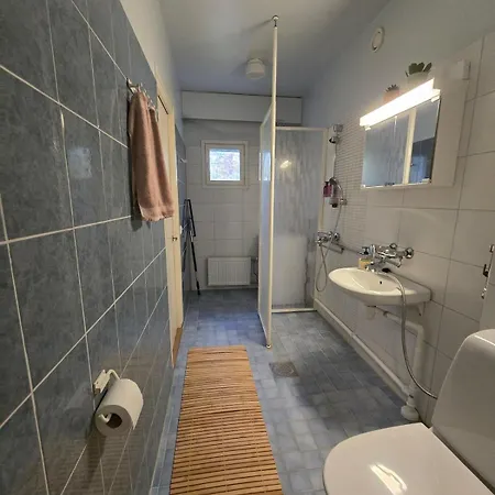 Kodikas Kaksio Sairaalan Laehellae Apartman